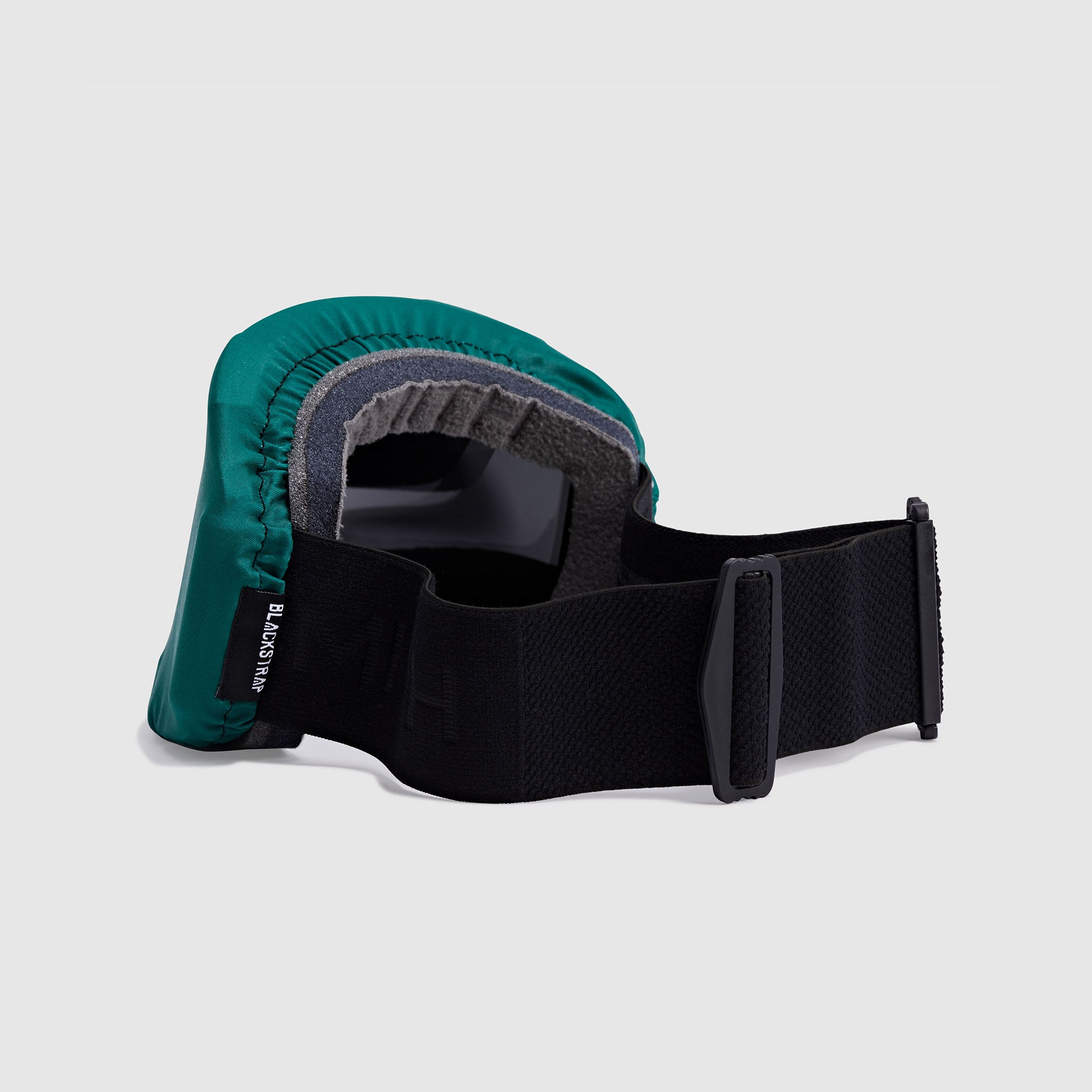BlackStrap Goggle Cover for Ski Goggles example