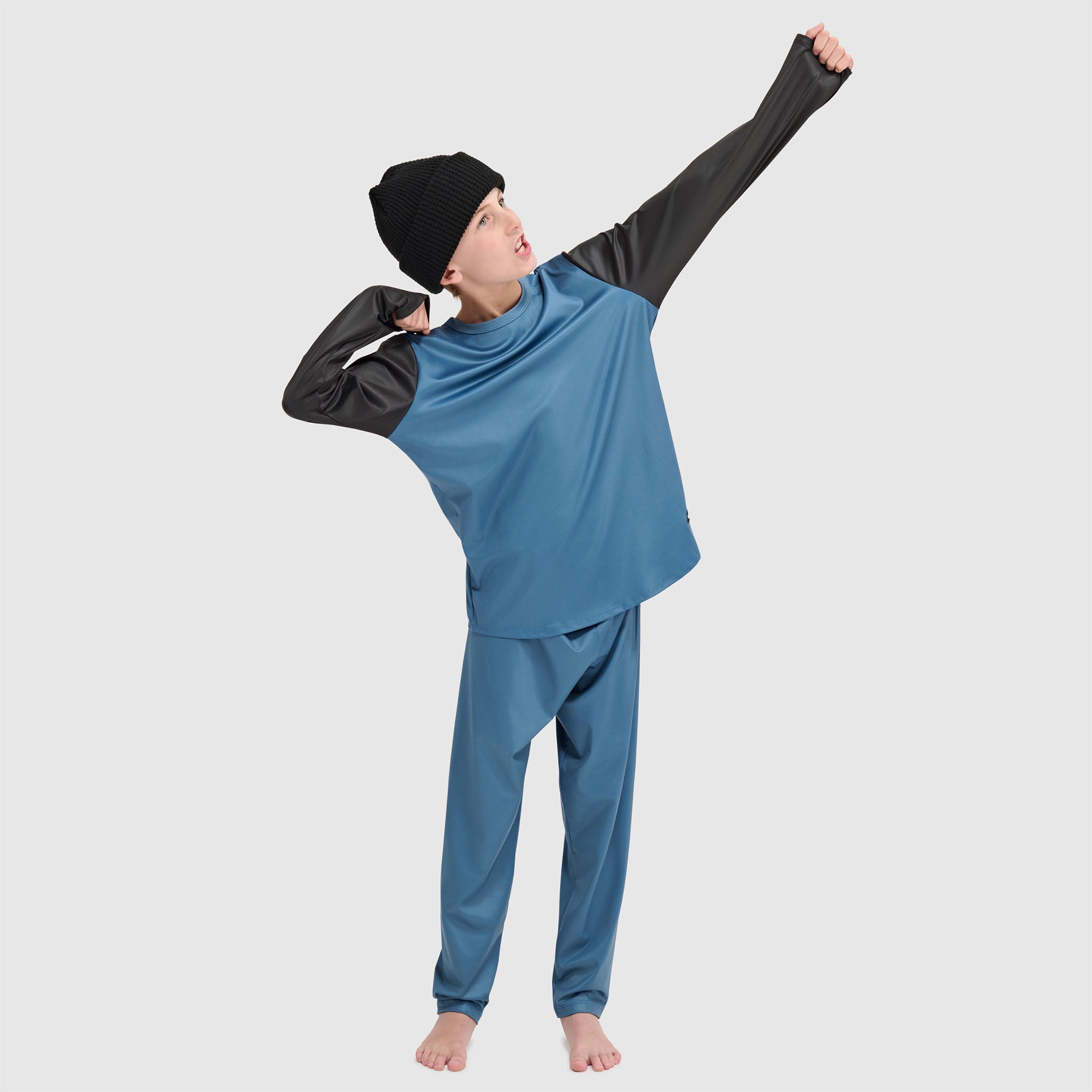 Big Kids' Evolver Crewneck Long Sleeve BlackStrap #color_moonlight