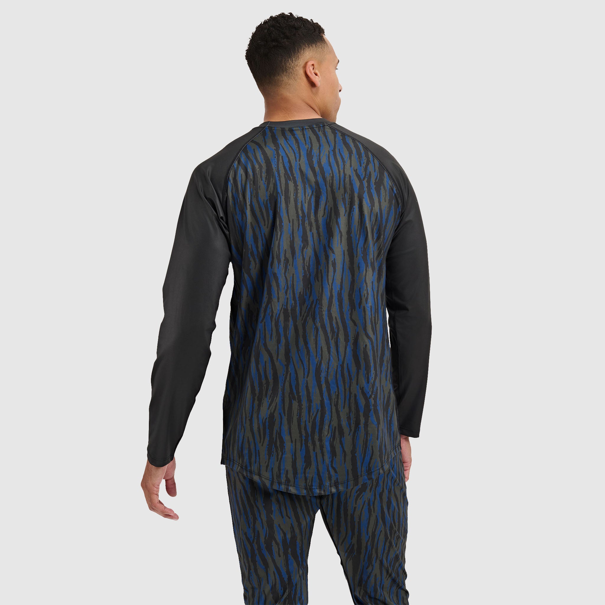 Men's Skyliner All-Season Base Layer Crewneck BlackStrap #color_pondy deschutes