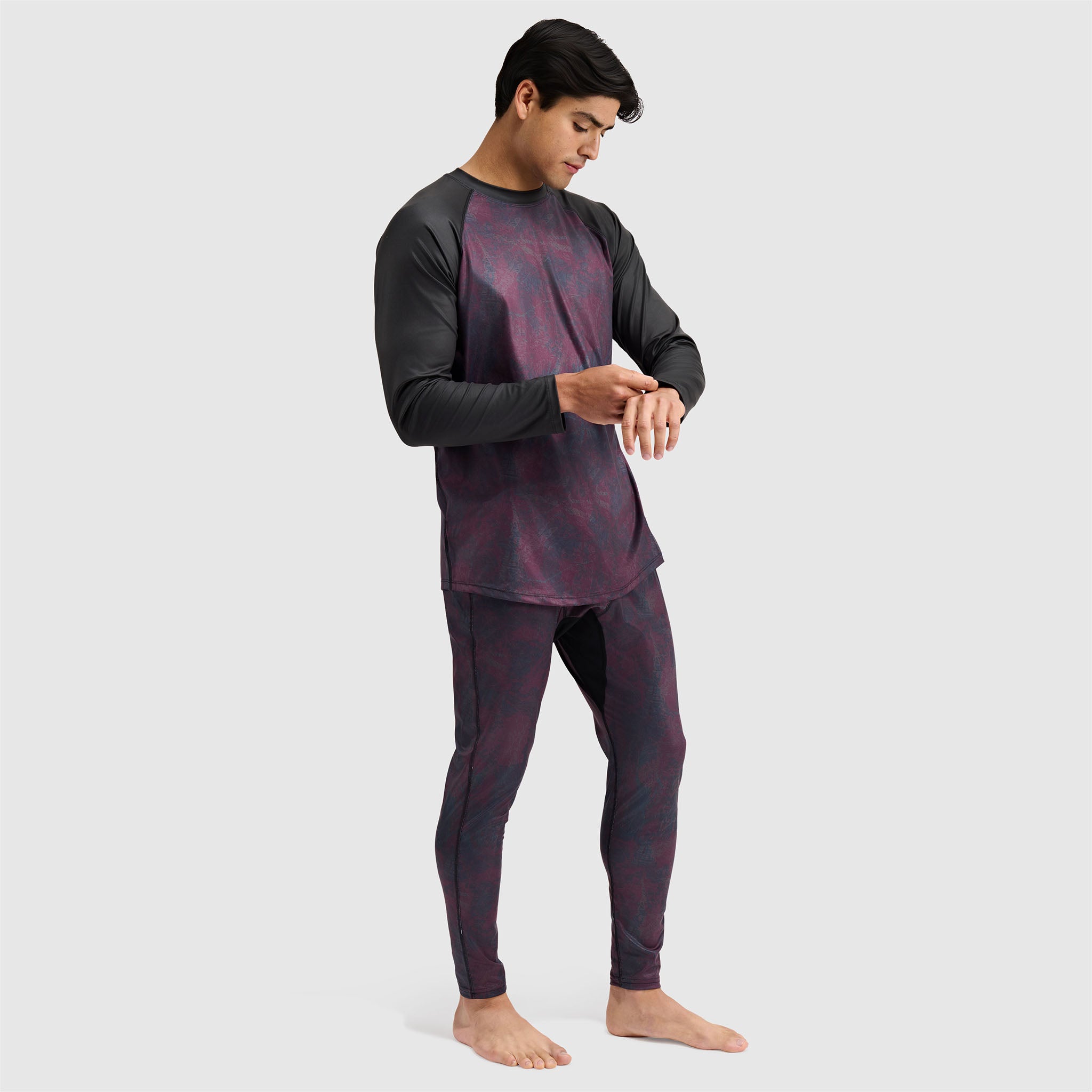 Men's Skyliner All-Season Base Layer Crewneck BlackStrap #color_pulse cherry