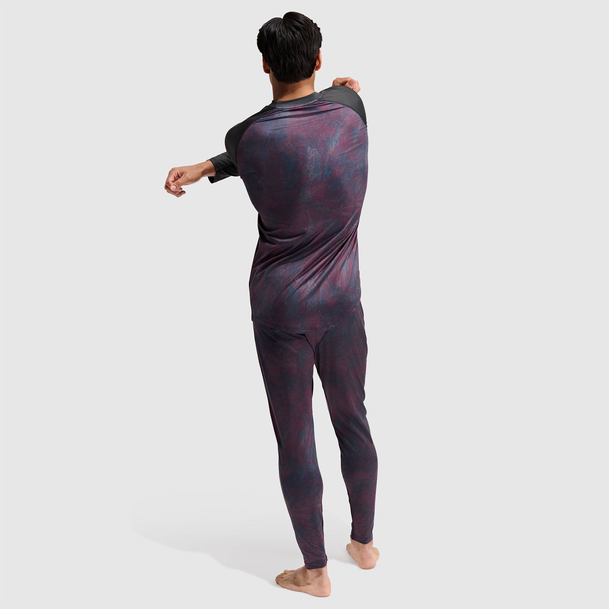 Men's Skyliner All-Season Base Layer Crewneck BlackStrap #color_pulse cherry