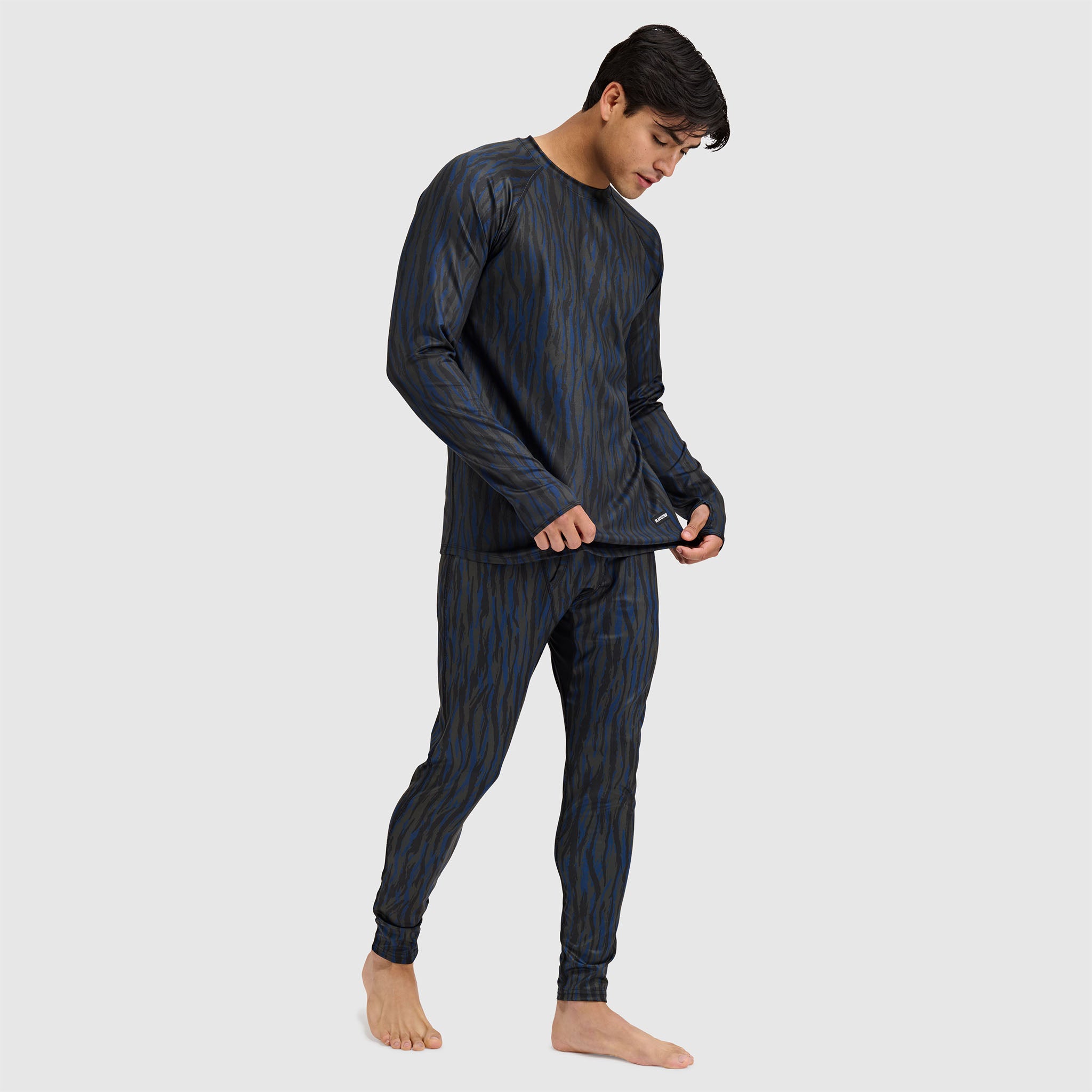 Men's Summit Base Layer Crewneck BlackStrap #color_pondy deschutes