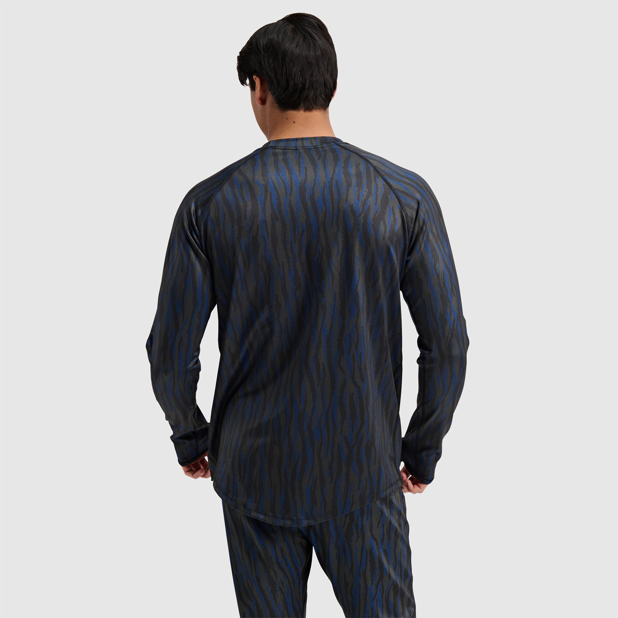 Men's Summit Base Layer Crewneck BlackStrap #color_pondy deschutes