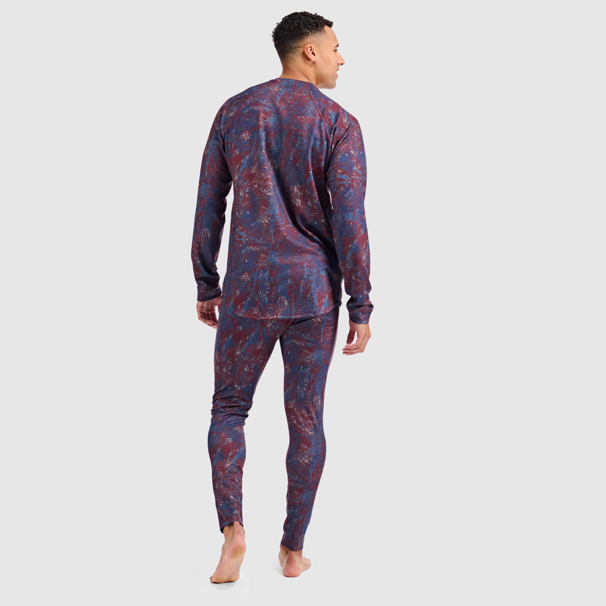 Men's Summit Base Layer Crewneck BlackStrap #color_pulse-cherry