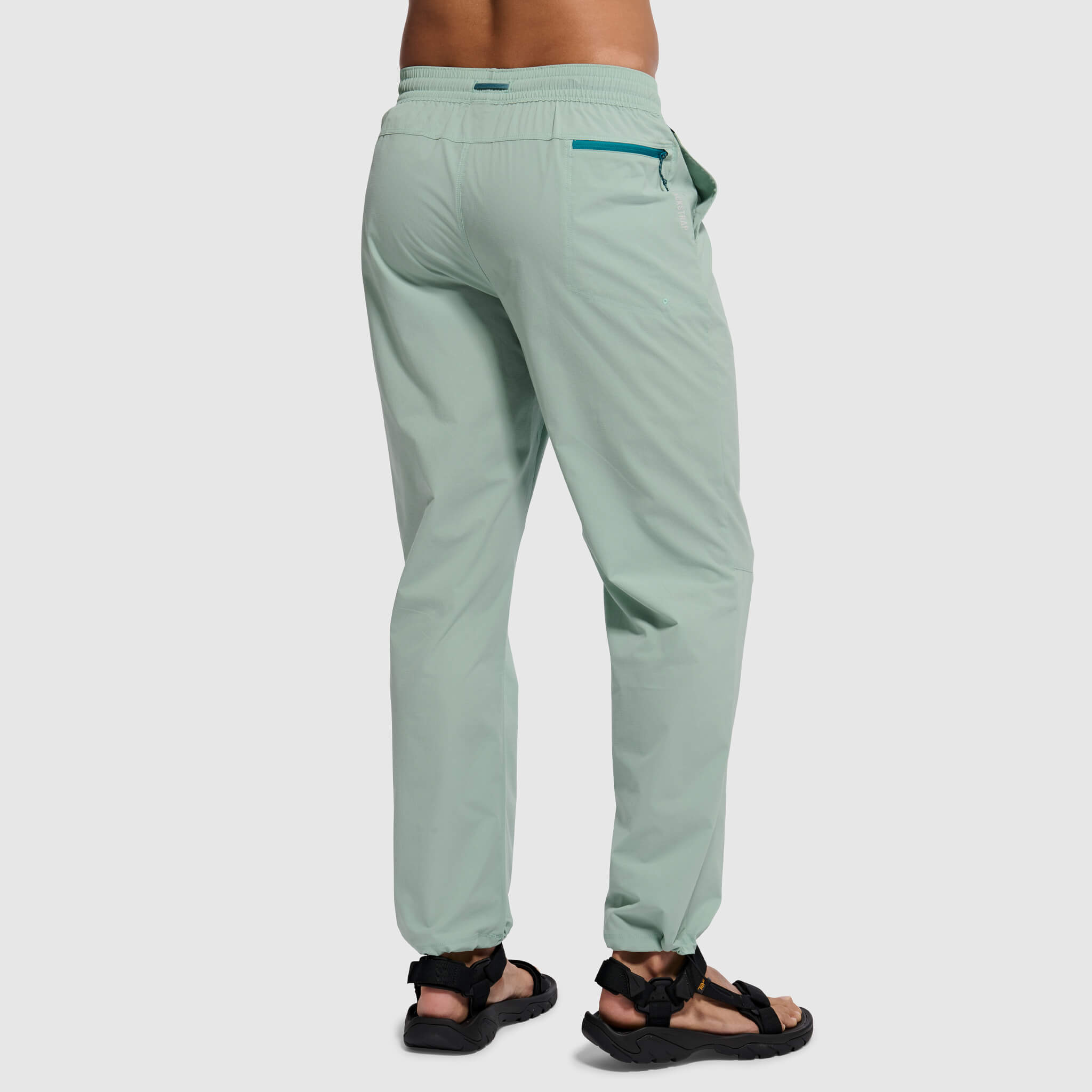 BlackStrap Men's Approach Pant with Cargo Pocket #color_spruce