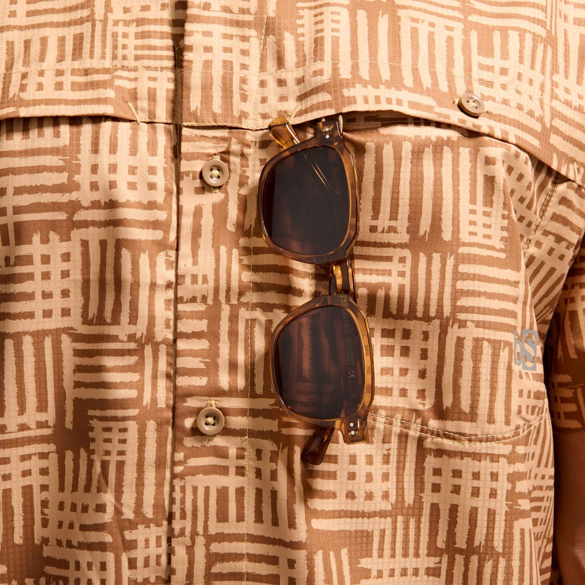 BlackStrap Mens Camp Shirt Button Up #color_scribble lark