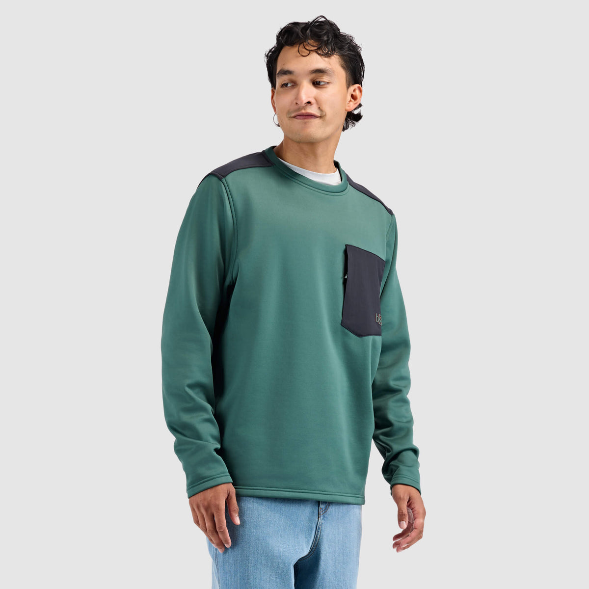 Mens Spectrum Fleece Pullover Crew #color_obsidian