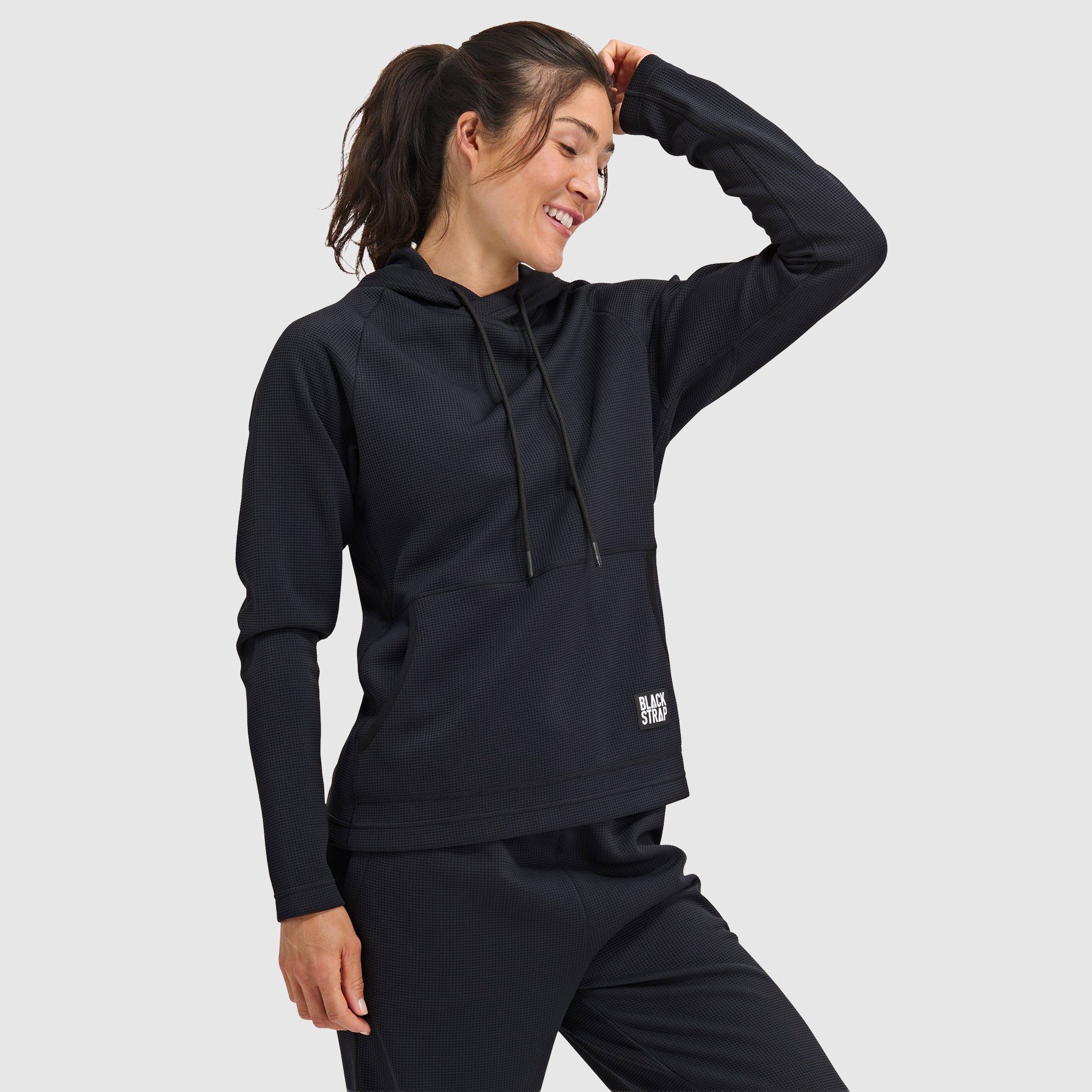 BlackStrap Women's Baseleisure Hoodie #color_black