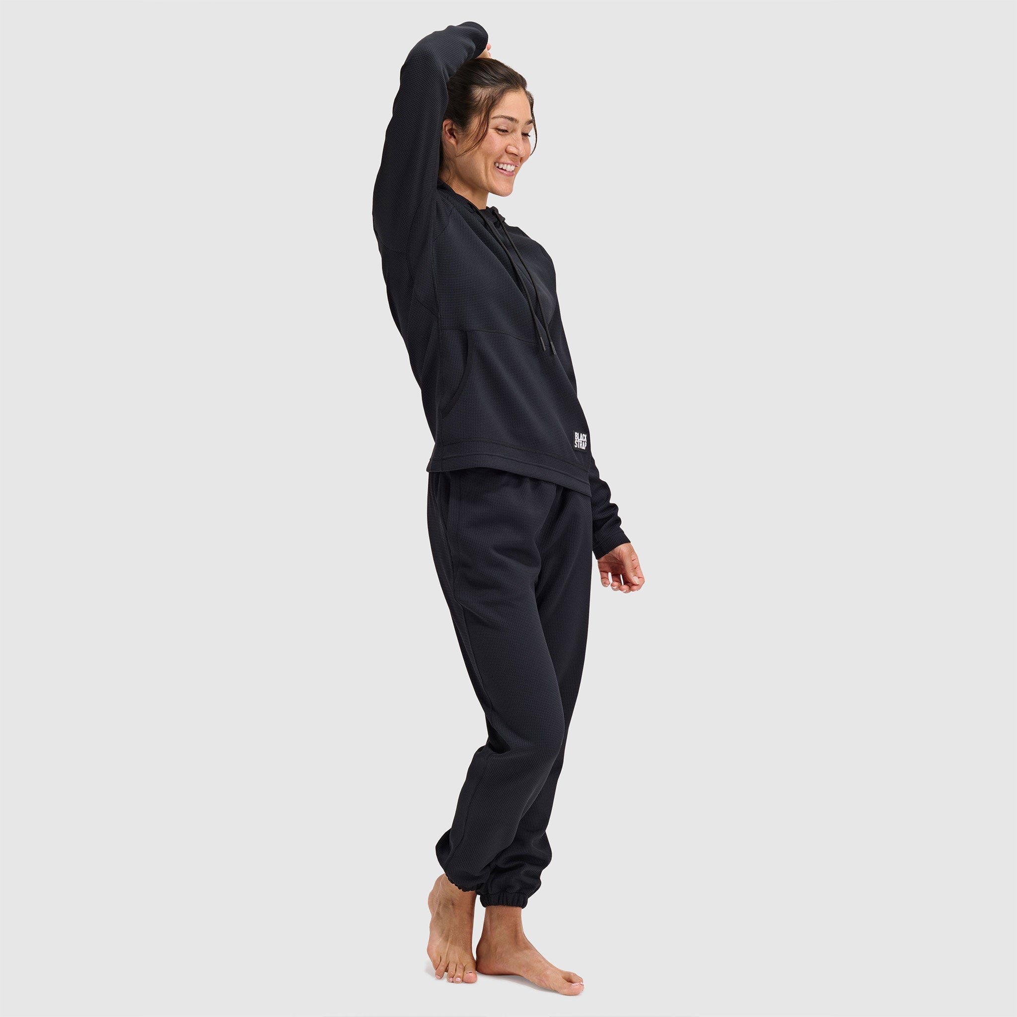 BlackStrap Women's Baseleisure Hoodie #color_black
