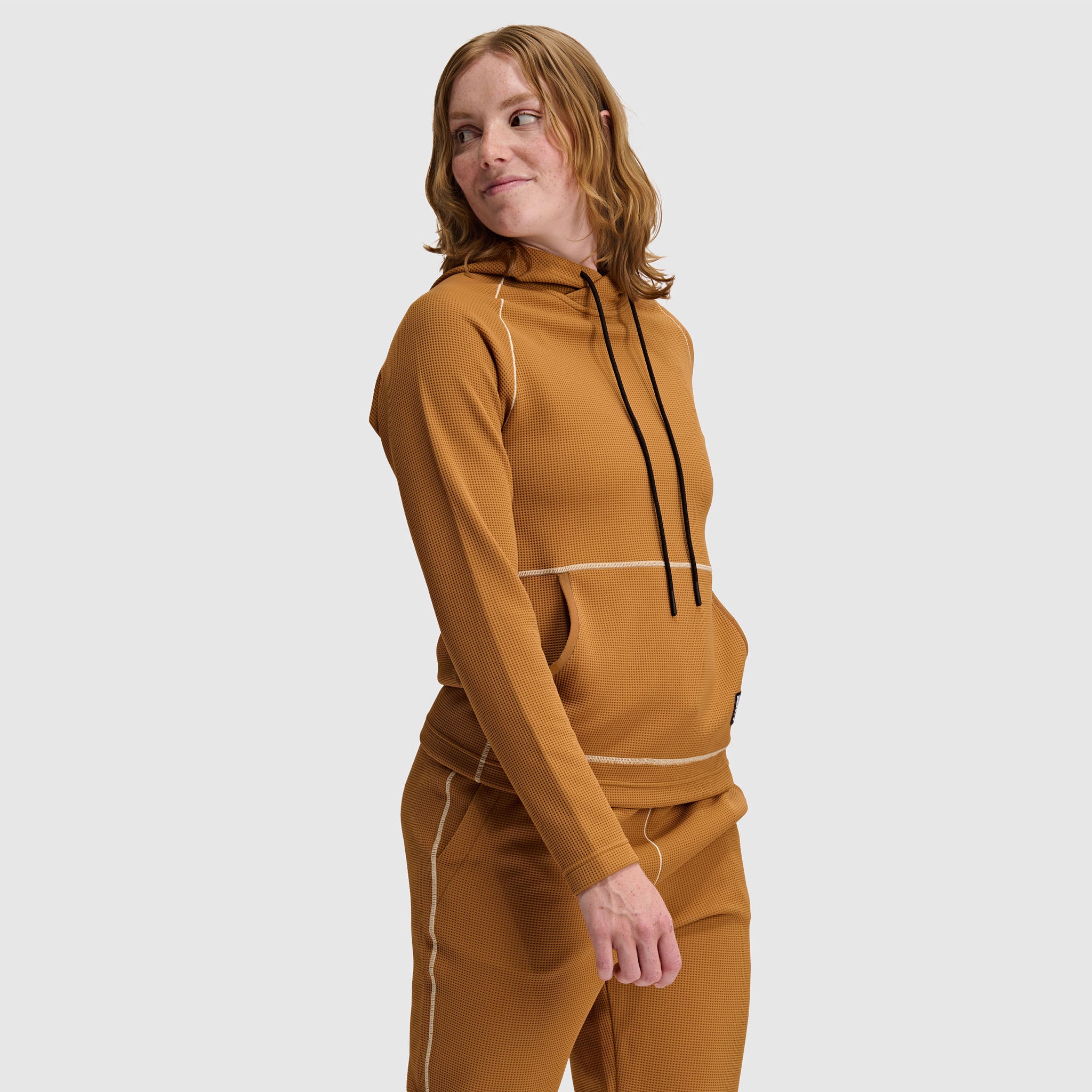 BlckStrap Women's Baseleisure Hoodie #color_fossil