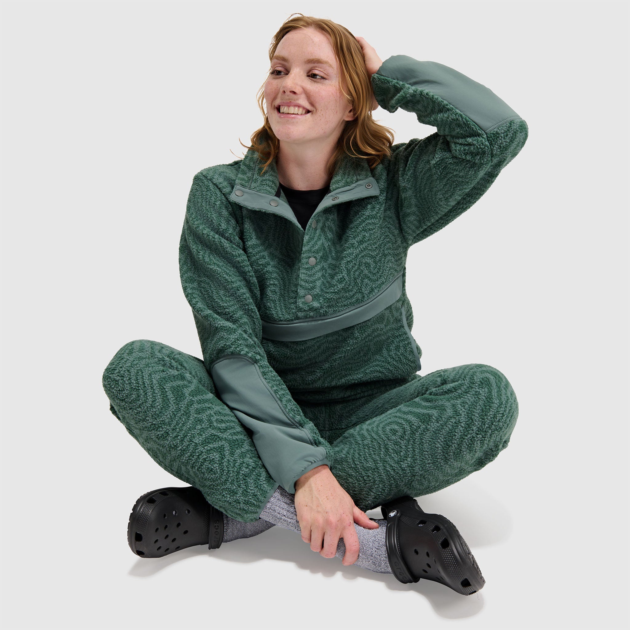 BlackStrap Women's Caldera Sherpa Fleece Half Snap Pullover #color_inprint-obsidian