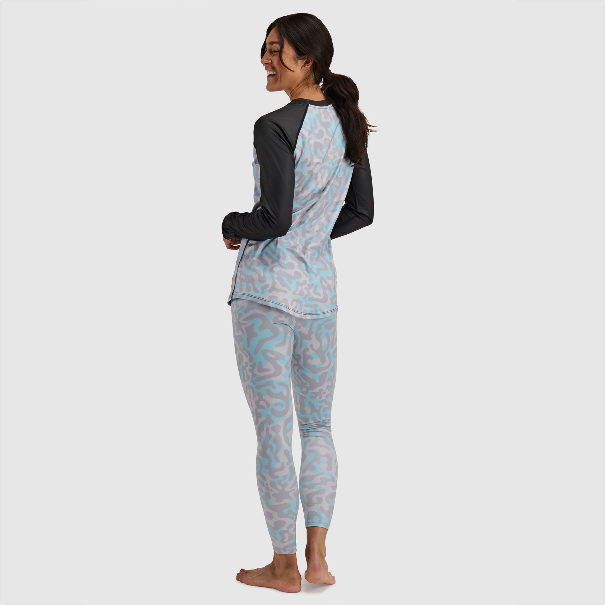 BlackStrap Women's Skyliner Baselayer Crewneck Long Sleeve #color_animo ash