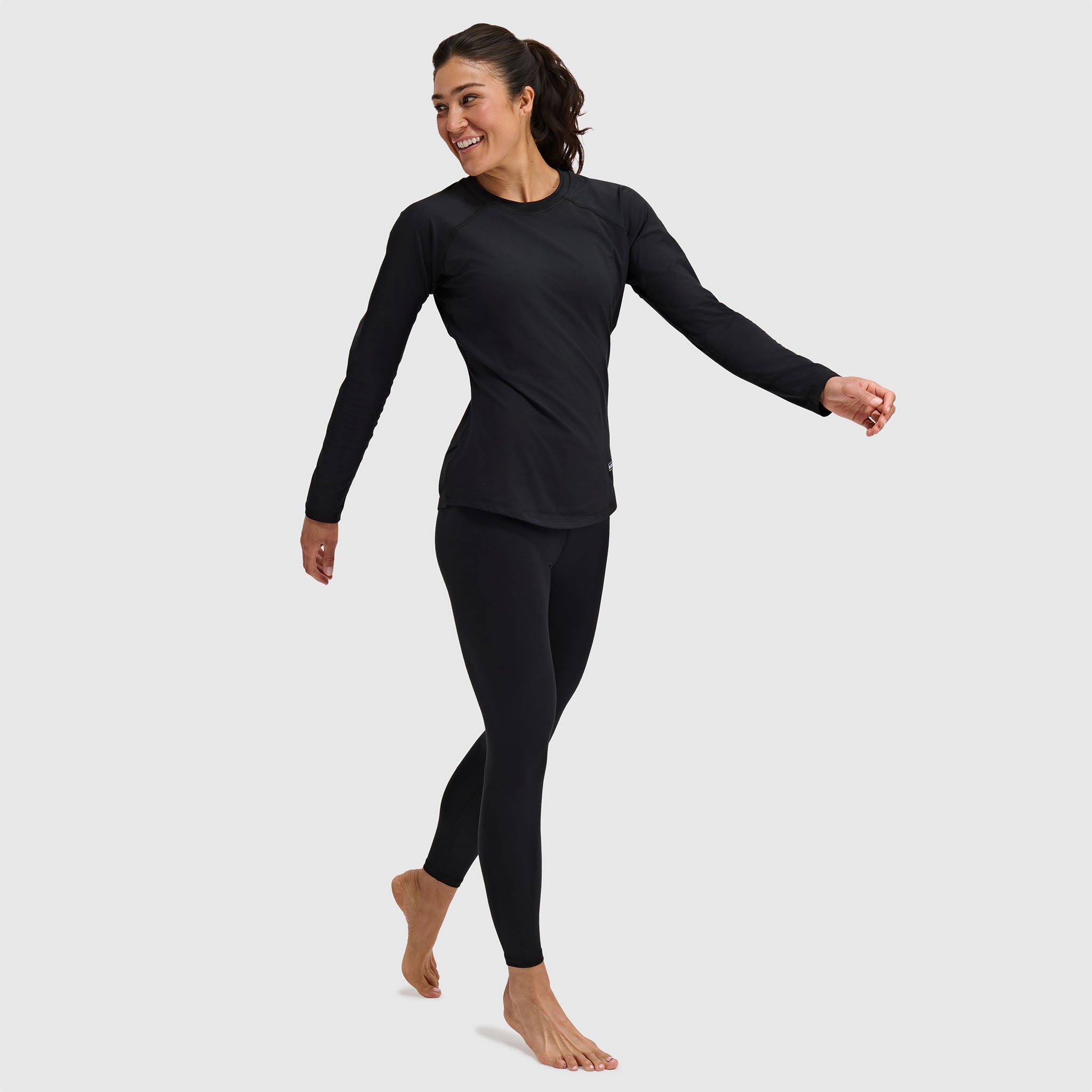 BlackStrap Women's Skyliner Baselayer Crewneck Long Sleeve #color_black
