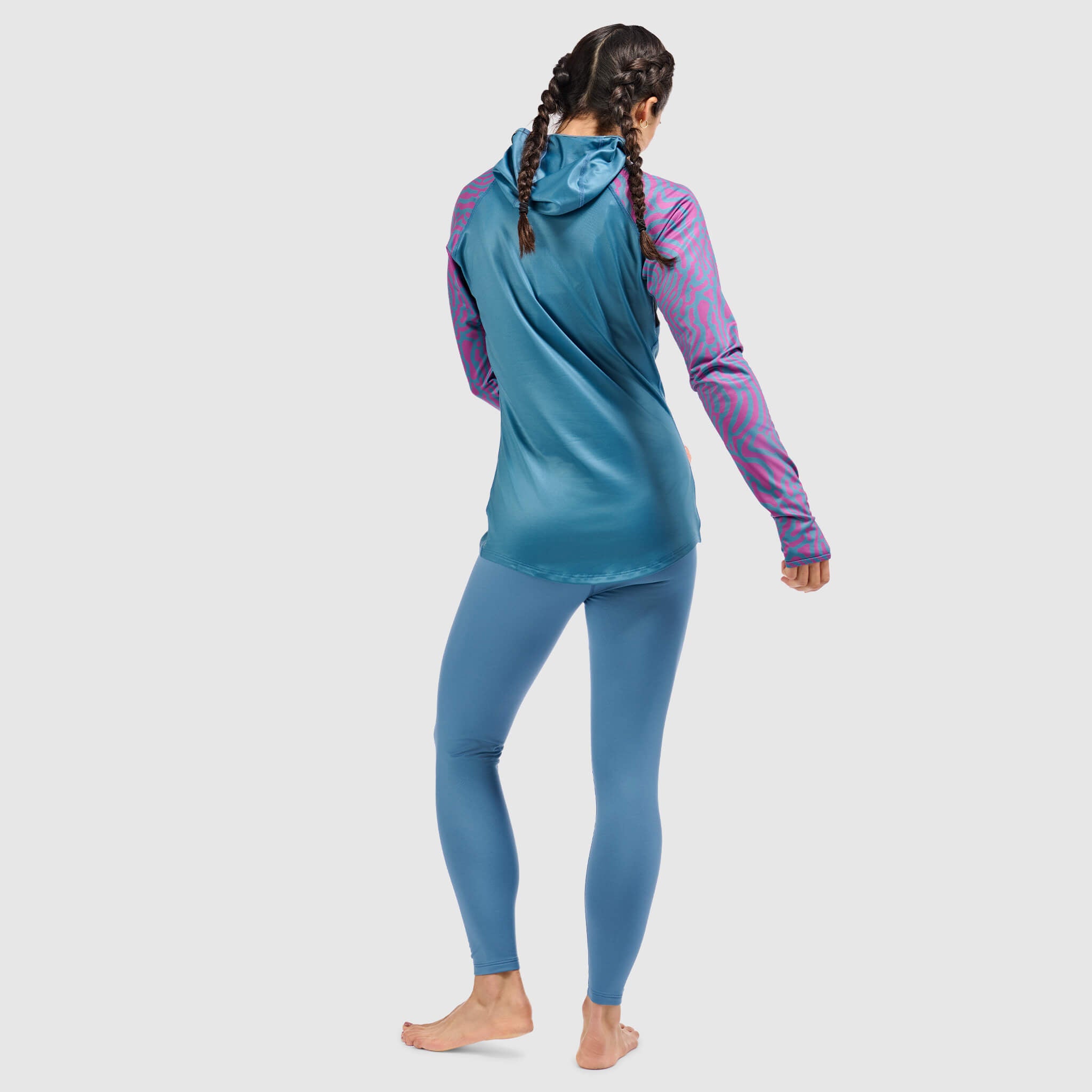BlackStrap Women's Vista Baselayer Hoodie #color_inprint-currant