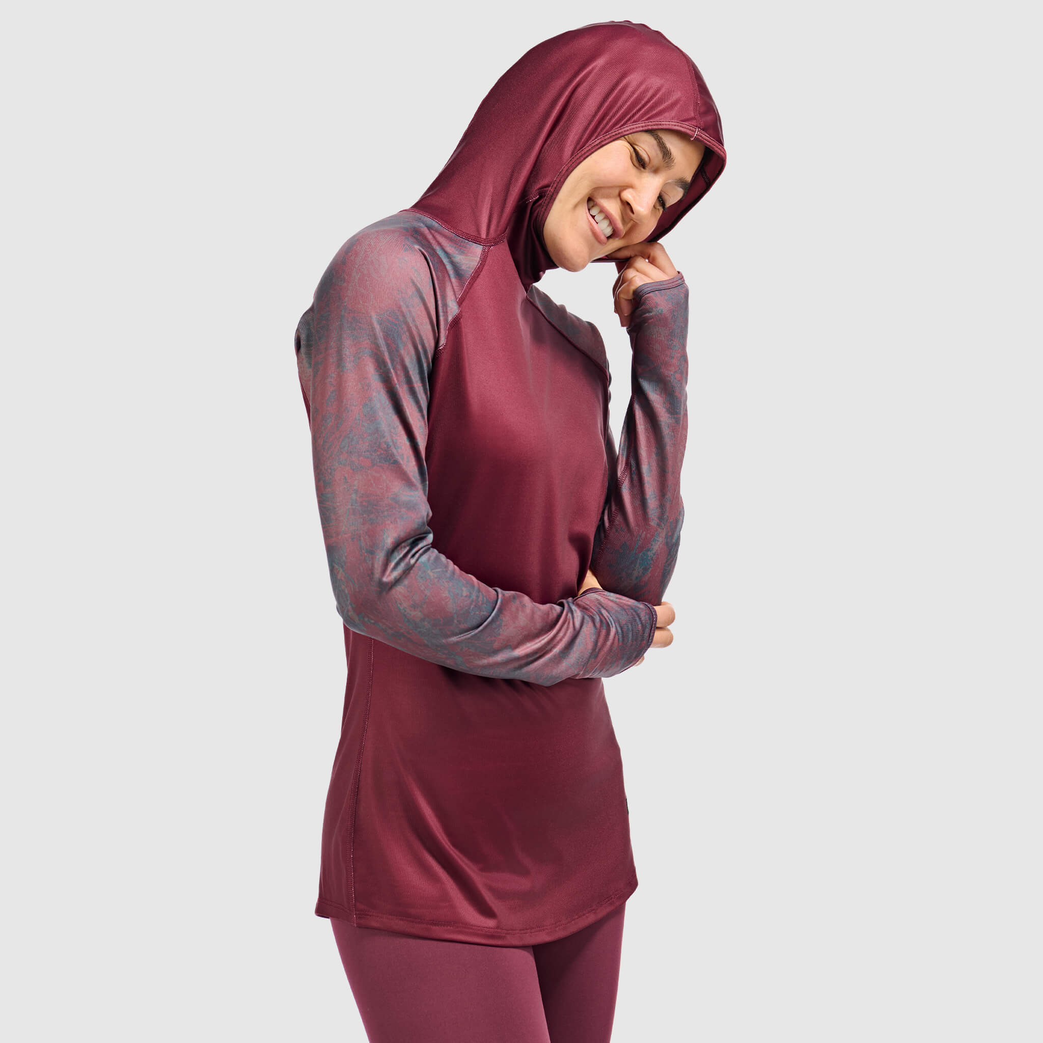 BlackStrap Women's Vista Baselayer Hoodie #color_pulse-cherry