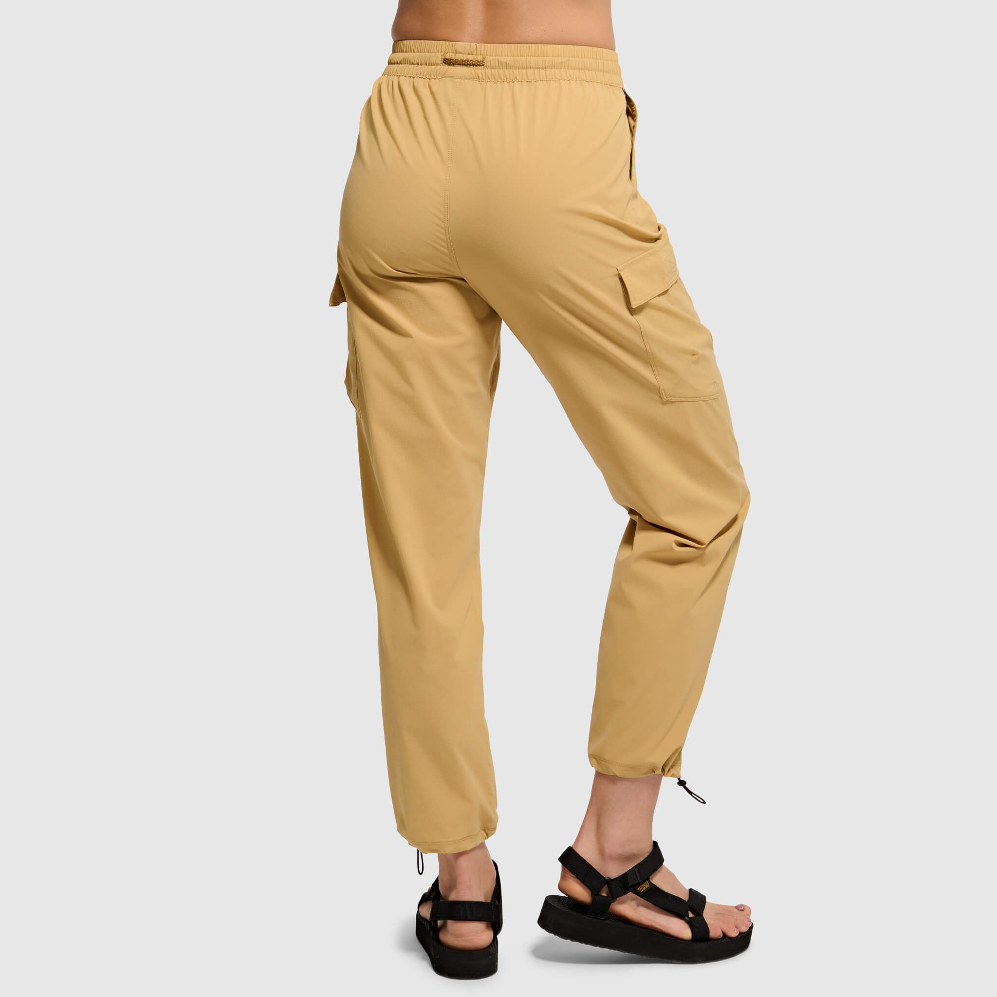 BlackStrap Women's Approach Pant with drawstring #color_lark