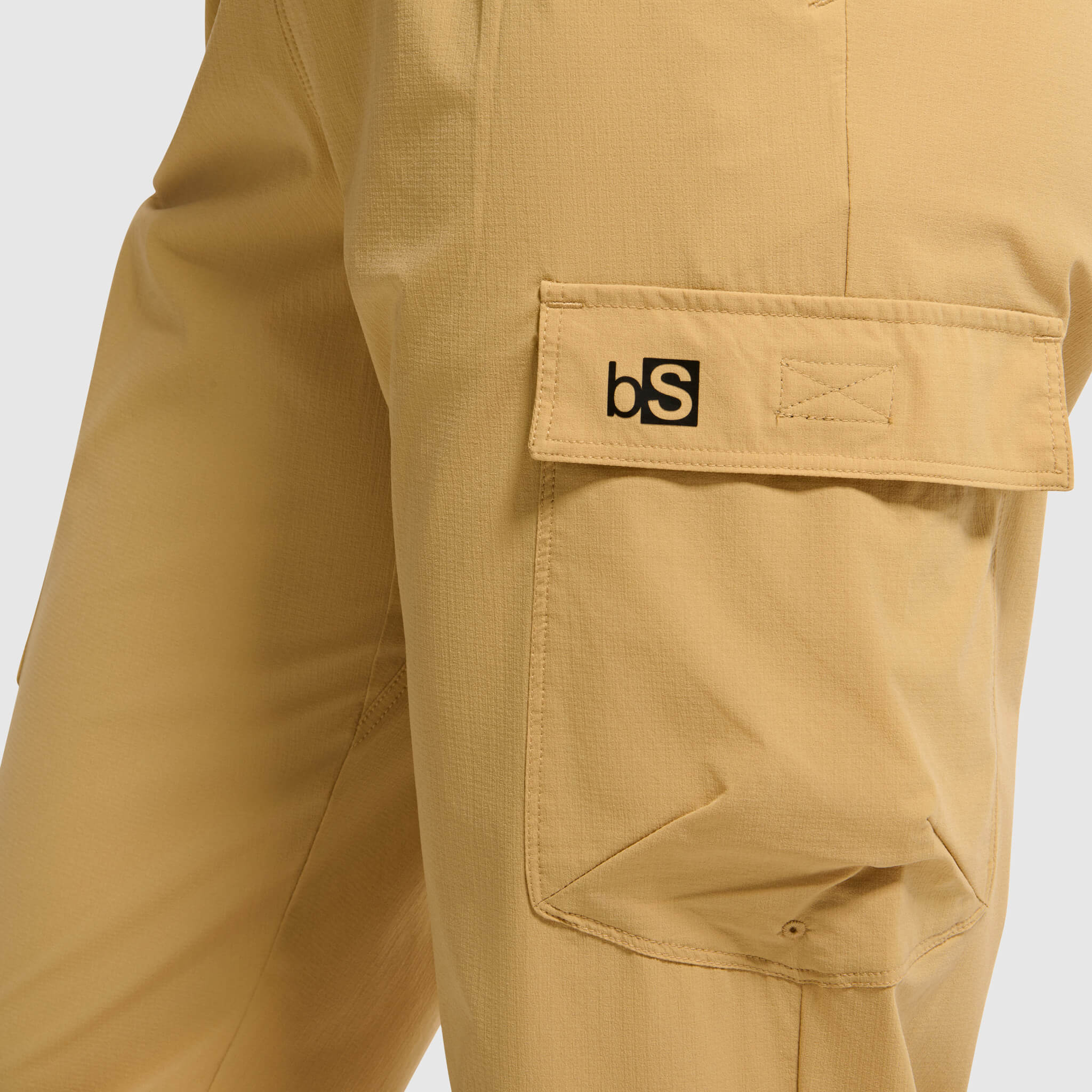 BlackStrap Women's Approach Pant with drawstring #color_lark