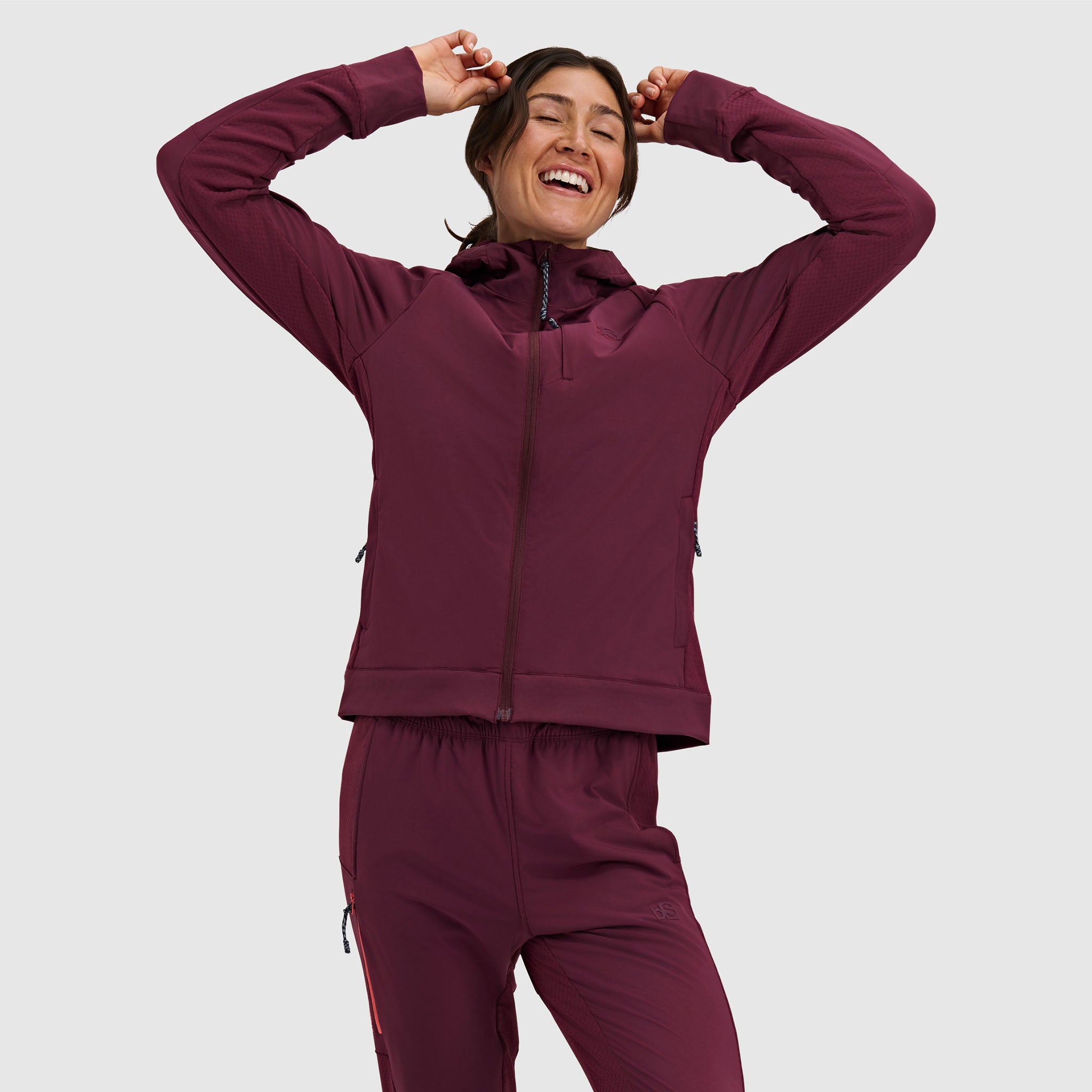 BlackStrap Womens Tribrid Full Zip Jacket #color_cherry