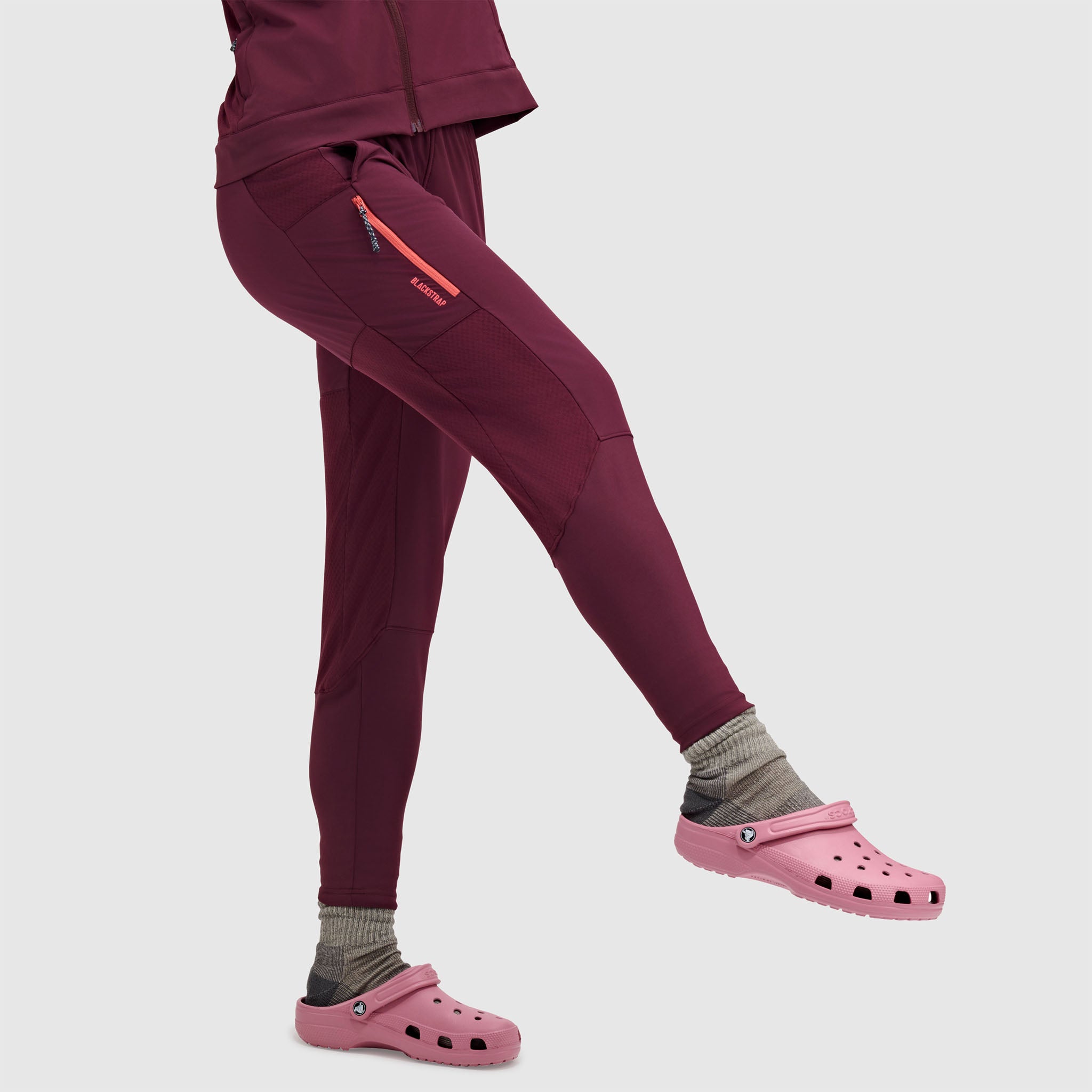 BlackStrap Women's Tribrid Grid Fleece Pant #color_cherry