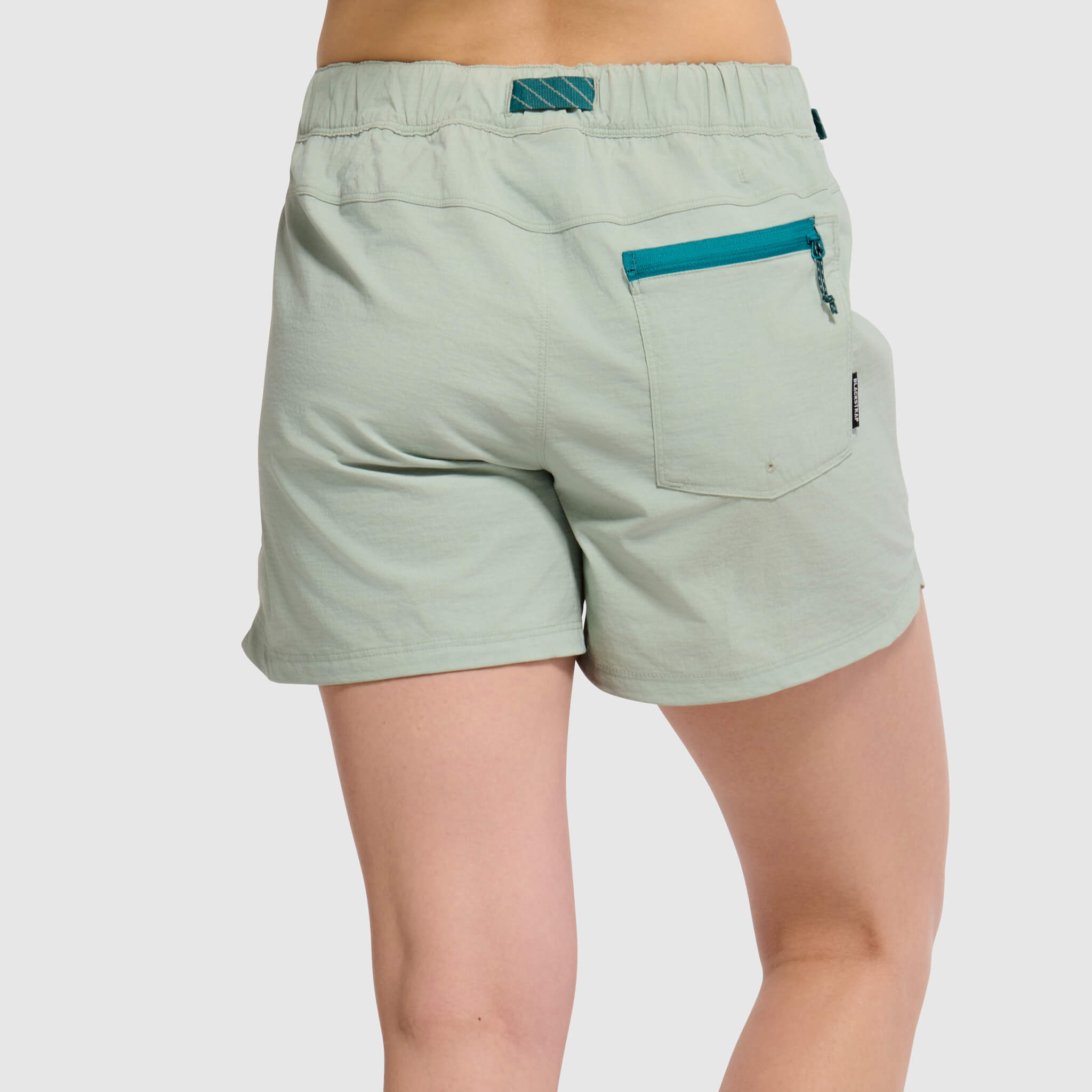 BlackStrap Women's Utility trail short #color_spruce