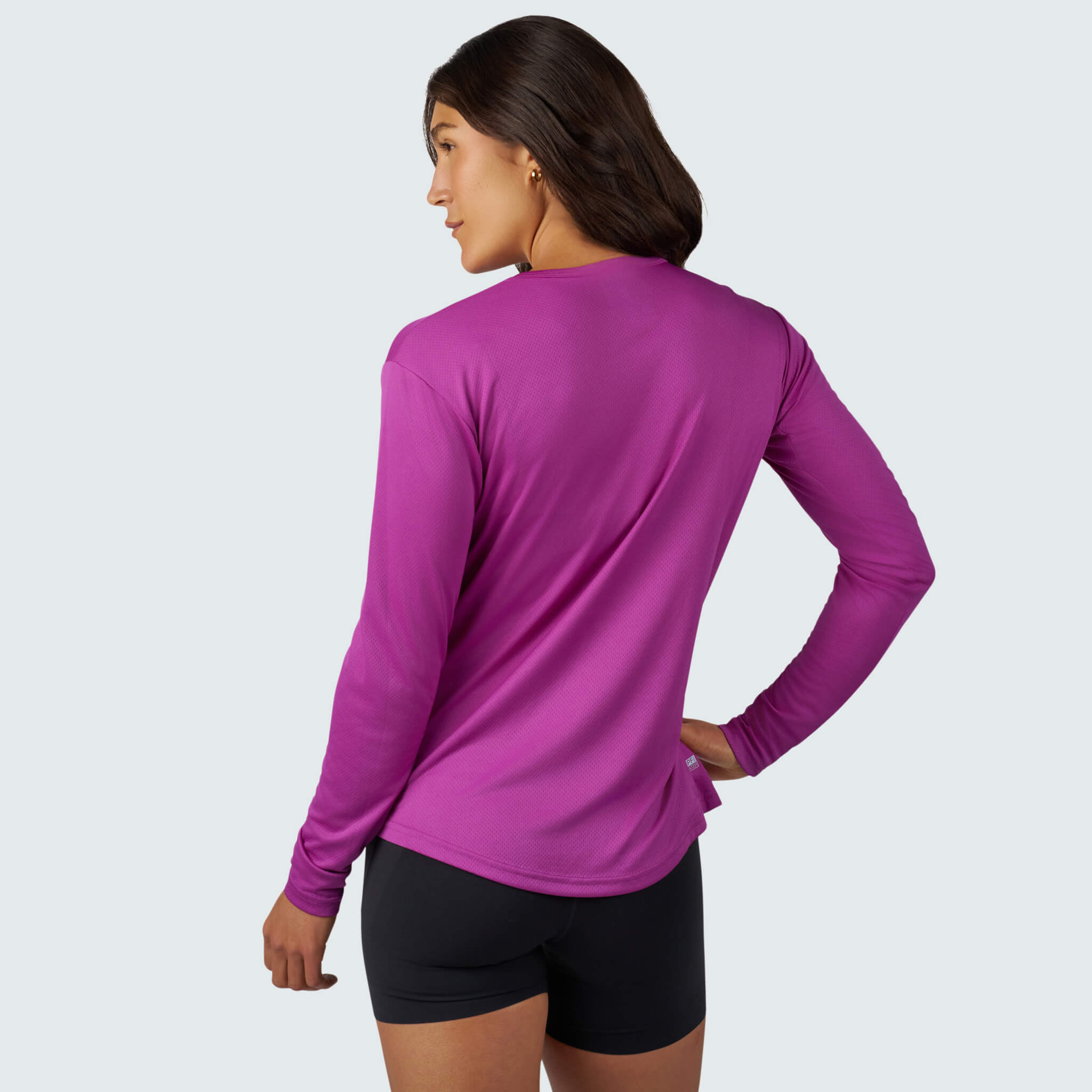 Women's Voyage Crewneck Long Sleeve BlackStrap #color_currant