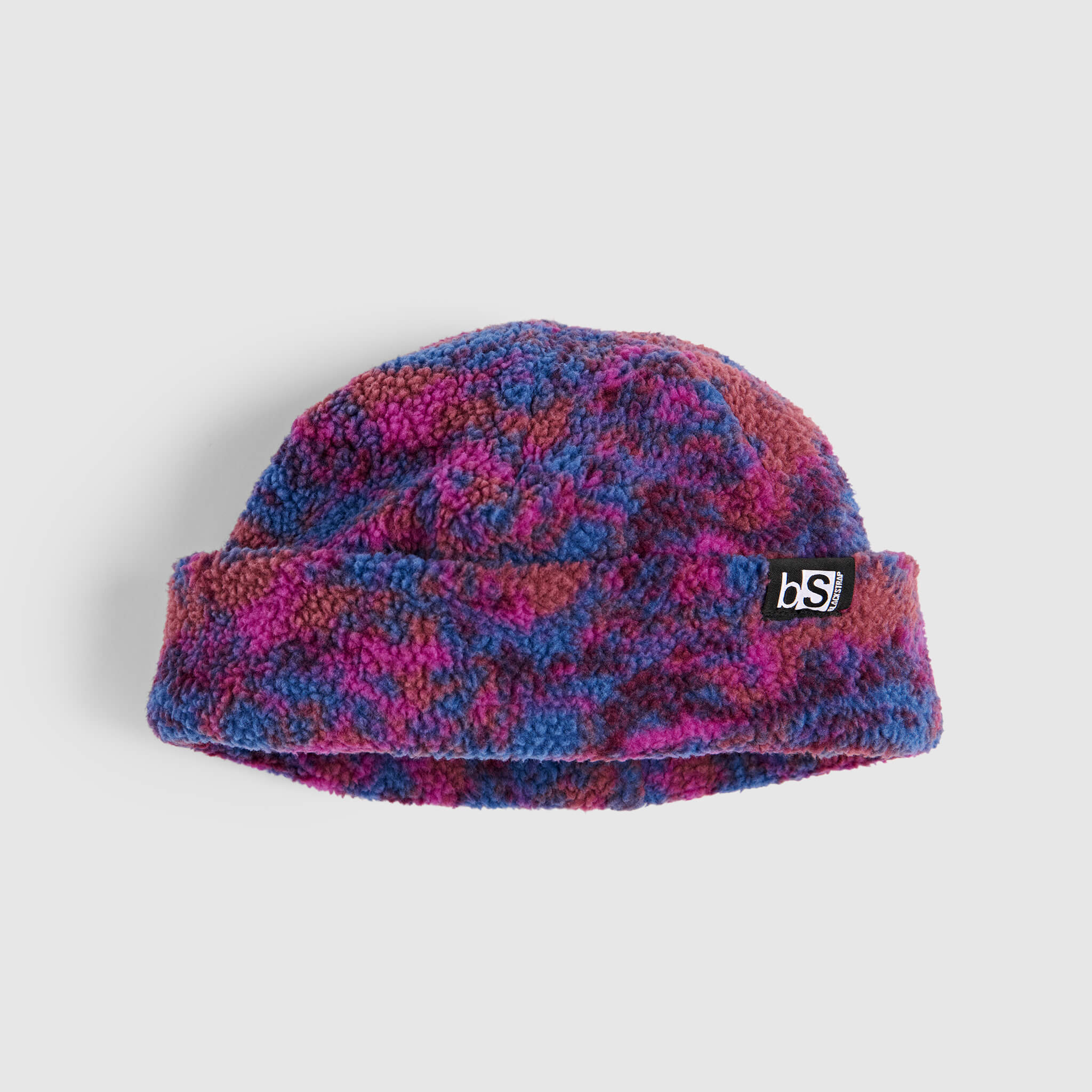 BlackStrap Caldera Beanie 
#color_pulse-currant