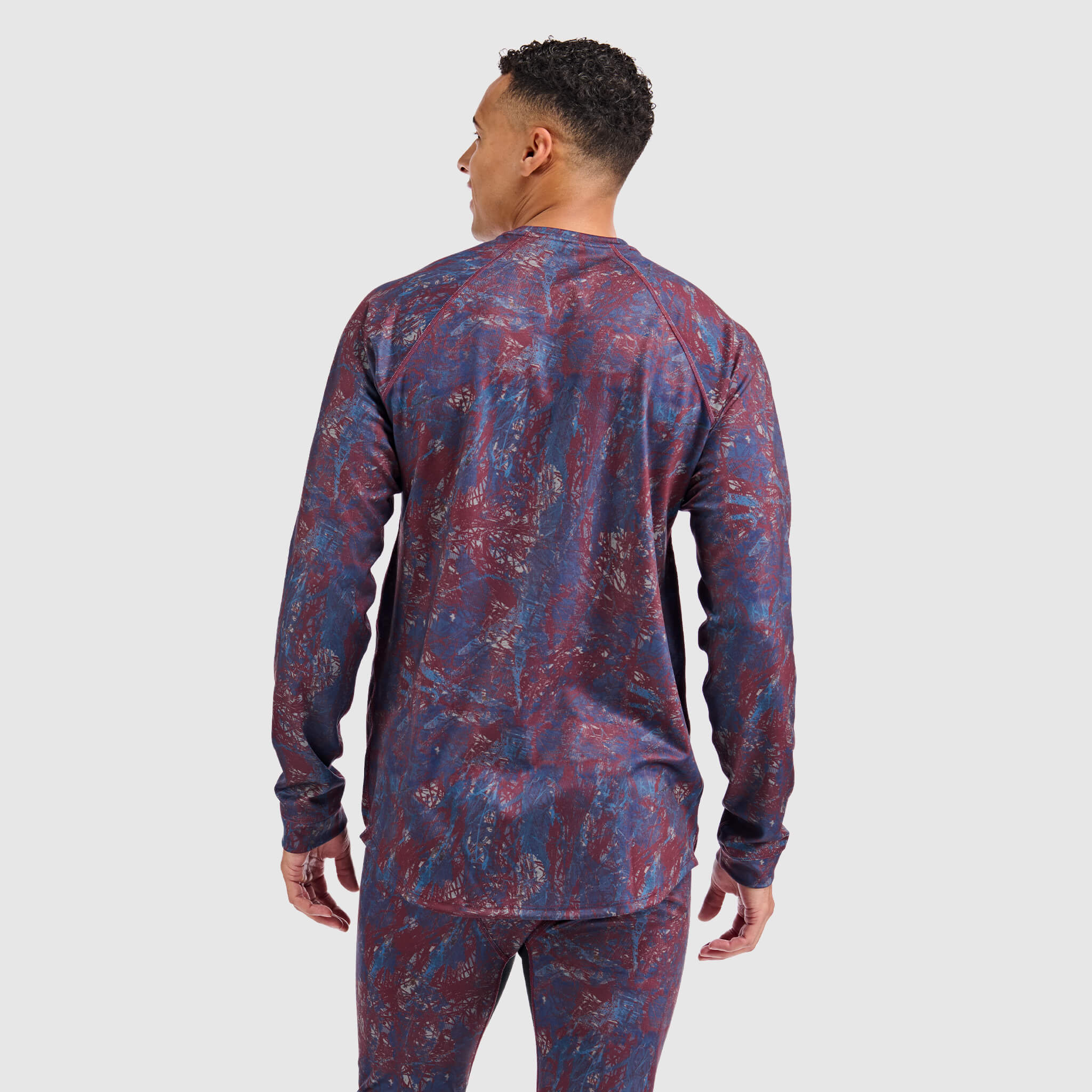 Men's Summit Base Layer Crewneck BlackStrap #color_pulse-cherry