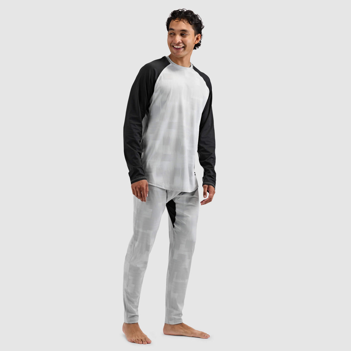 Men's Skyliner All-Season Base Layer Crewneck BlackStrap #color_tractical ash
