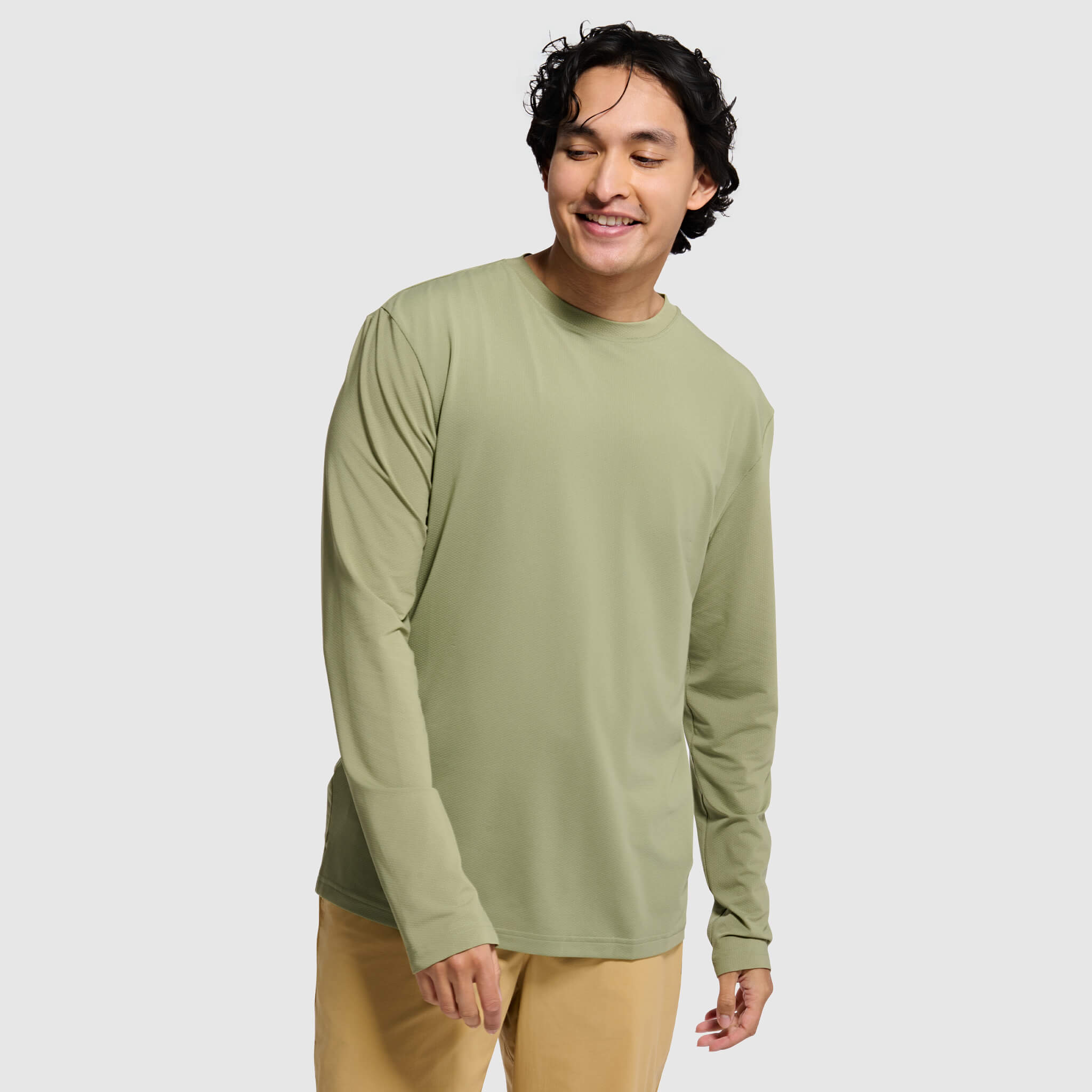 Men's Voyage Crew Long Sleeve Shirt BlackStrap #color_sagebrush