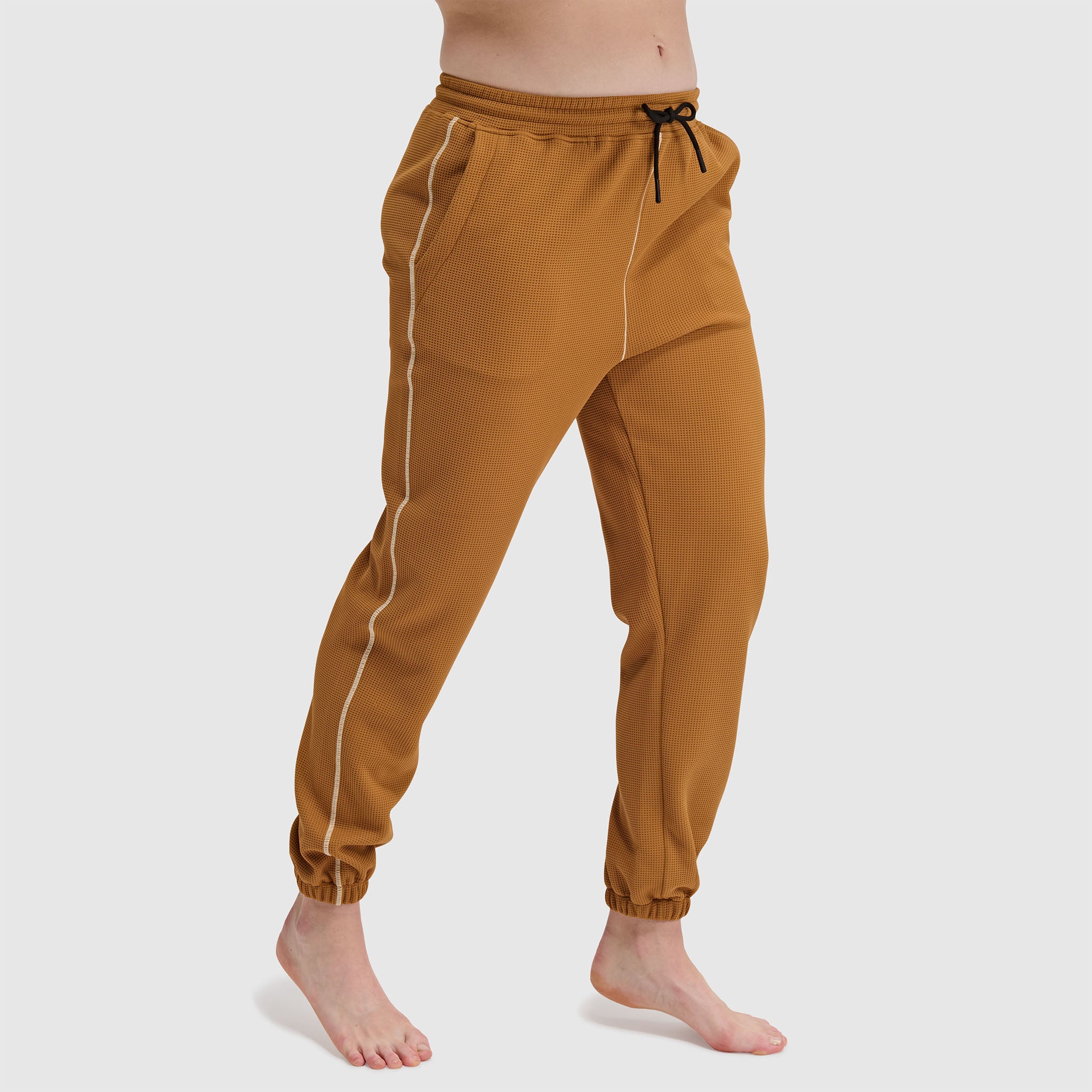 BlackStrap Women's Baseleisure Jogger Pant #color_fossil
