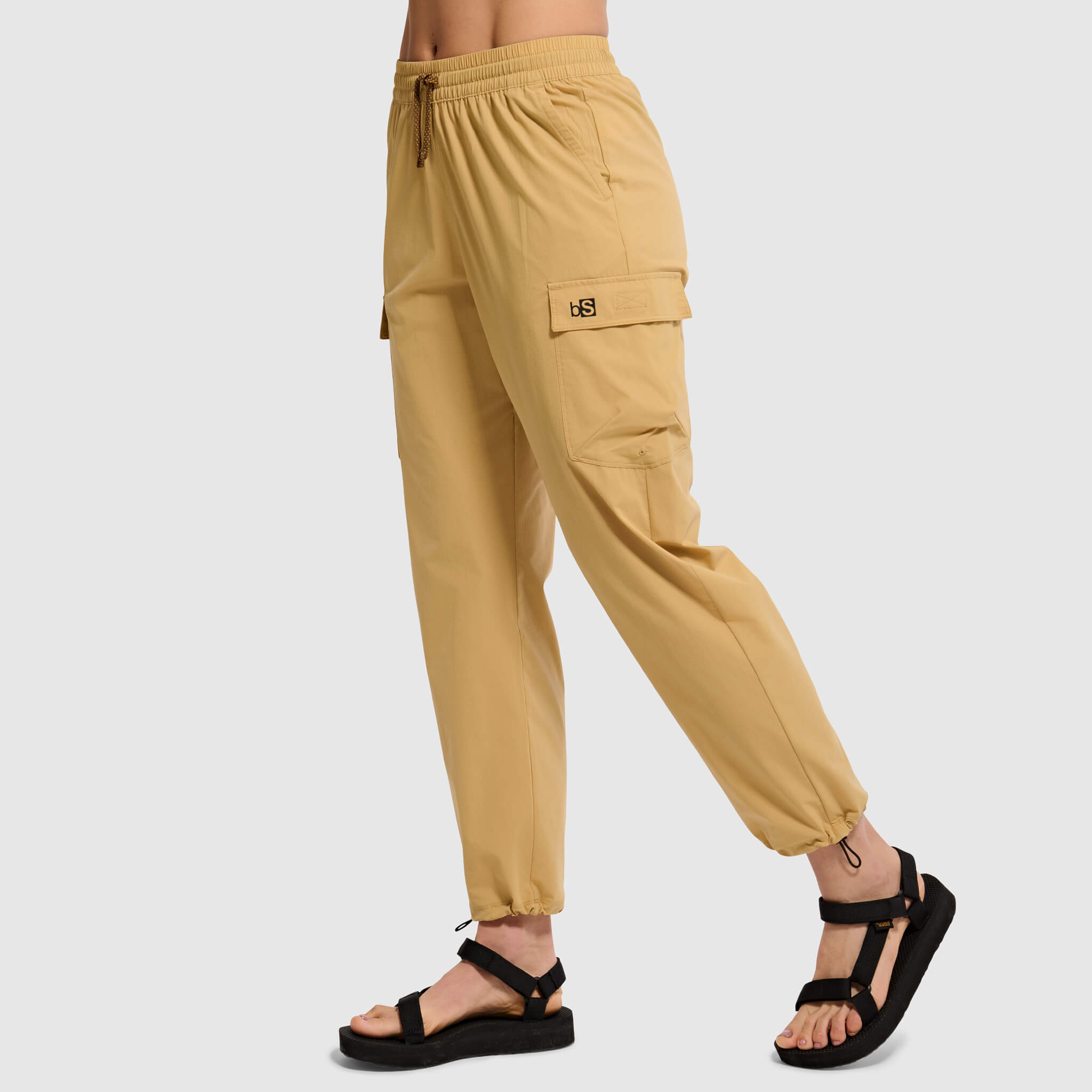 BlackStrap Women's Approach Pant with drawstring #color_lark