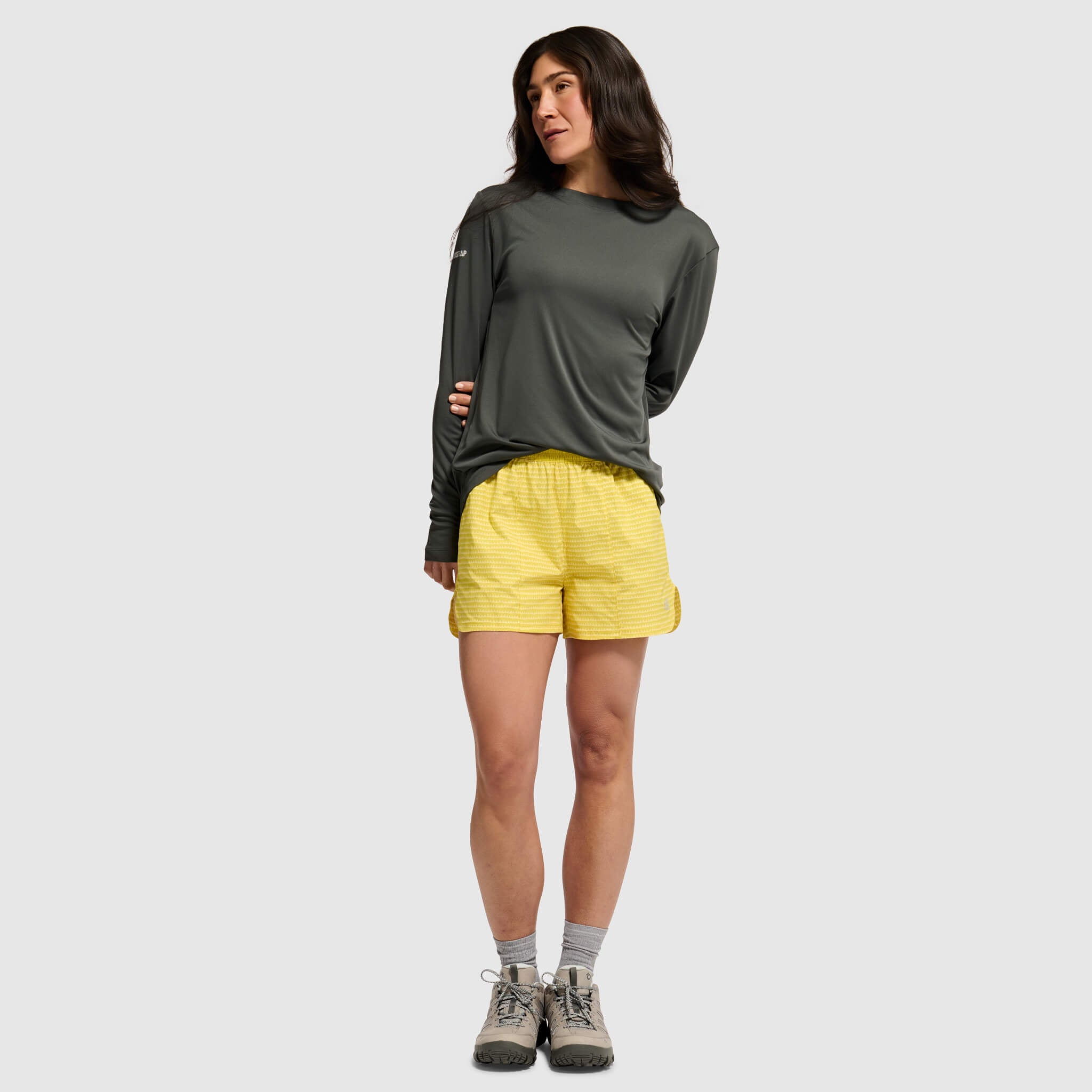 Women's Brackish Crewneck Long Sleeve BlackStrap #color_smoldered