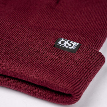 Essential Beanie BlackStrap #color_maroon