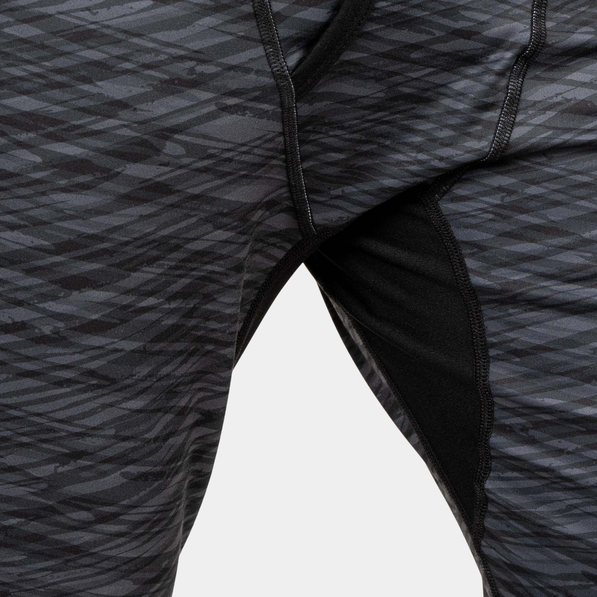 Men's Summit Base Layer Pants BlackStrap #color_hatched charcoal