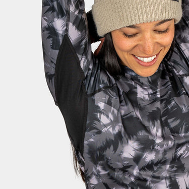 Women's Cloudchaser Base Layer Crewneck BlackStrap #color_feathers-mono