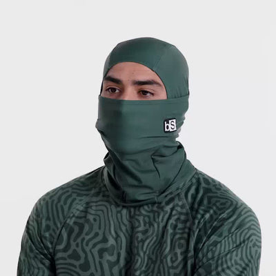 BlackStrap fit and function video for the Expedition Hood Balaclava featuring a male wearing a green colorway